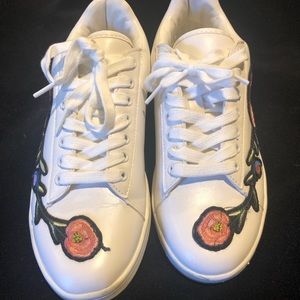 Cape Robbin white tennis shoes with floral motif